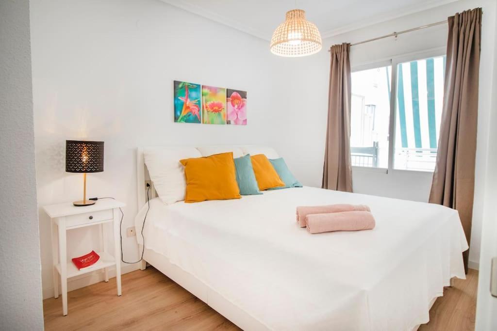 Feines Appartement Mit Hafenblick Санта Пола Экстерьер фото